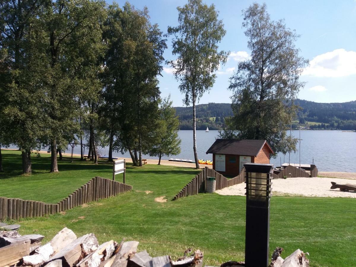 Vila Kubik Lipno Lipno nad Vltavou Exterior foto